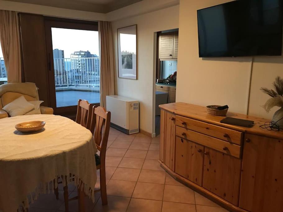 Penthouse Met Zeezicht En 2 Terrassen Middelkerke Exterior foto