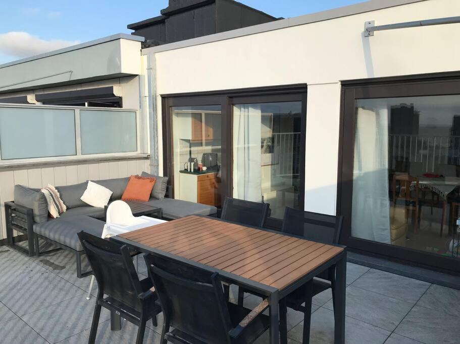 Penthouse Met Zeezicht En 2 Terrassen Middelkerke Exterior foto
